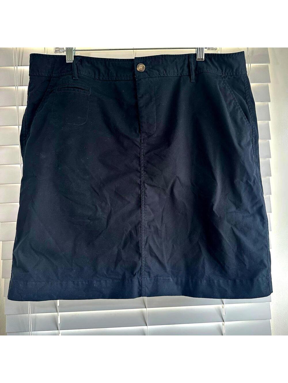 Old Navy Y2K Black Cotton Mini Skirt with Pockets Belt Loops Size 16